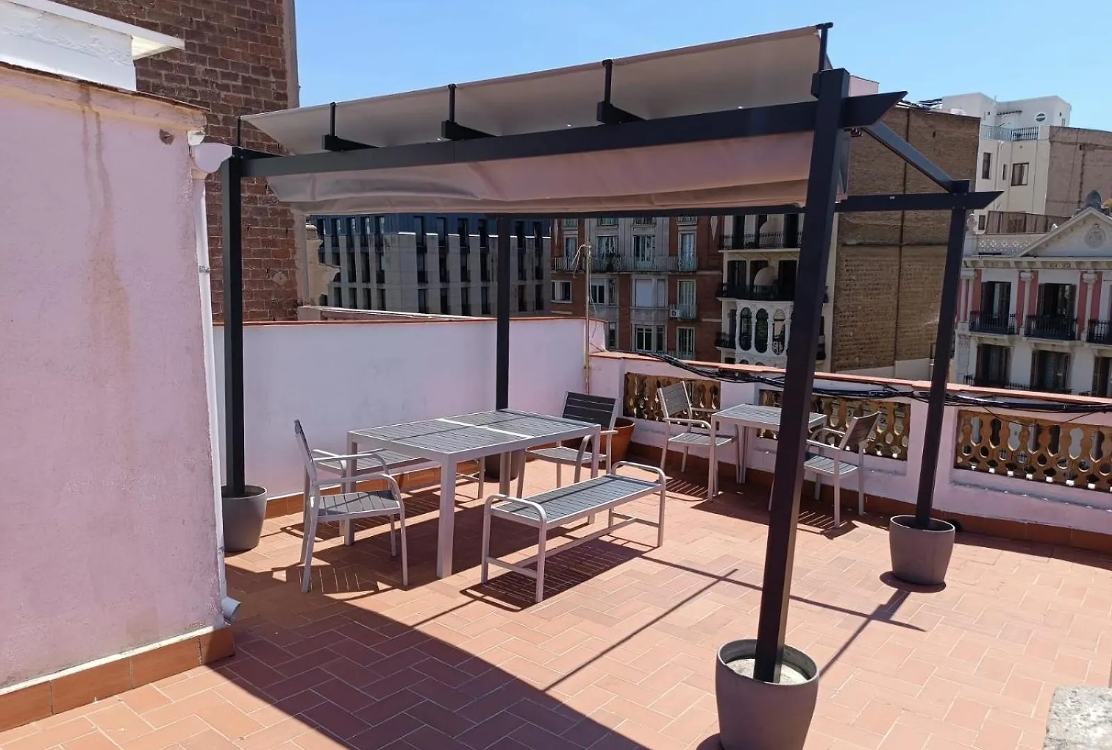 Luxurious With Awesome Rooftop Barcelona Spanje